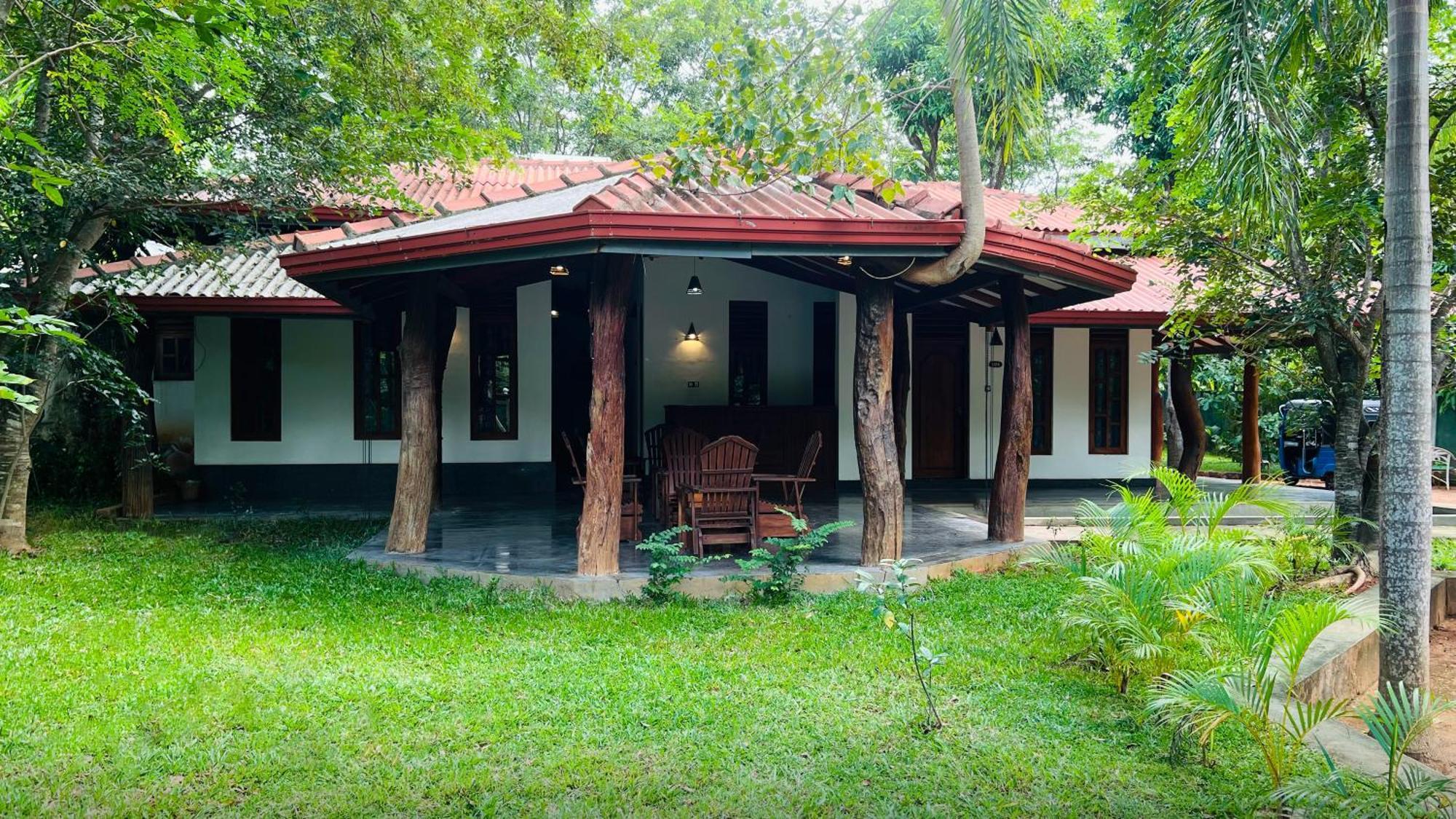 Kingfisher Resort & Retreat Sigiriya Luaran gambar
